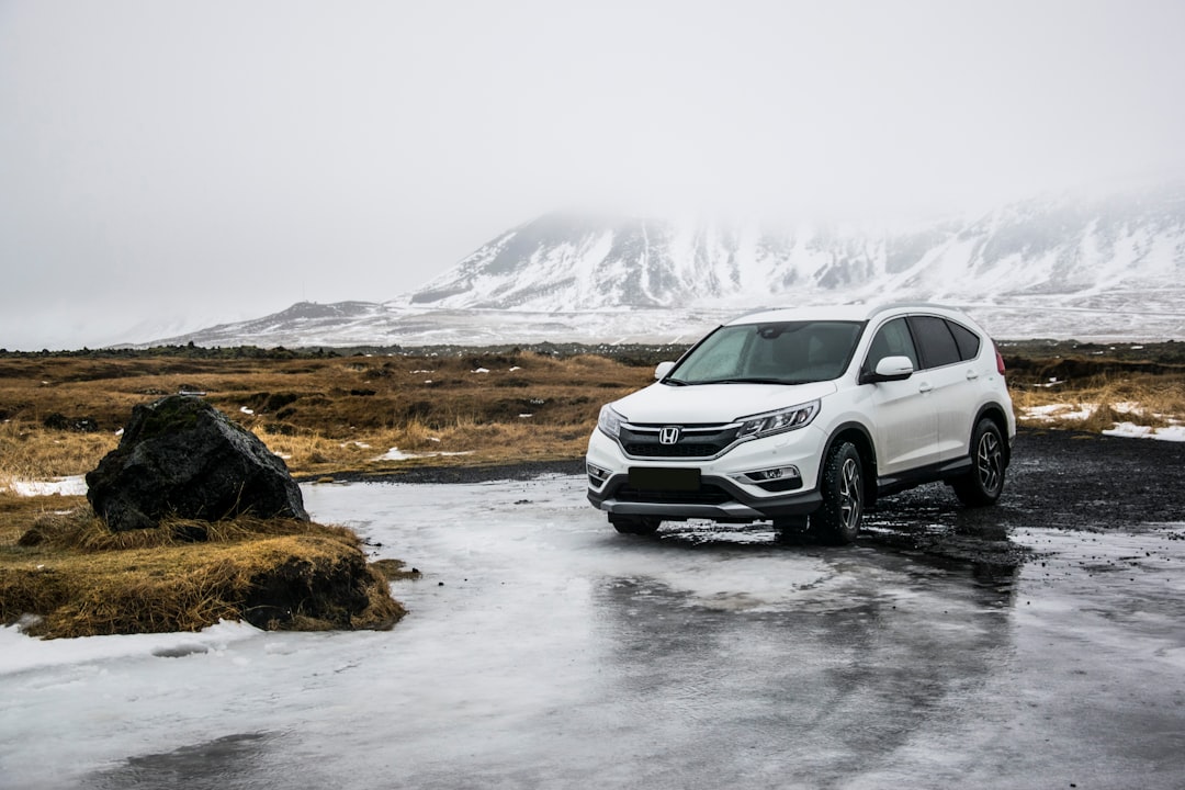 découvrez l'assurance auto entreprenante spécialement conçue pour les auto-entrepreneurs. protégez votre véhicule professionnel tout en bénéficiant d'une couverture adaptée à votre activité. obtenez un devis personnalisé et roulez en toute sérénité.