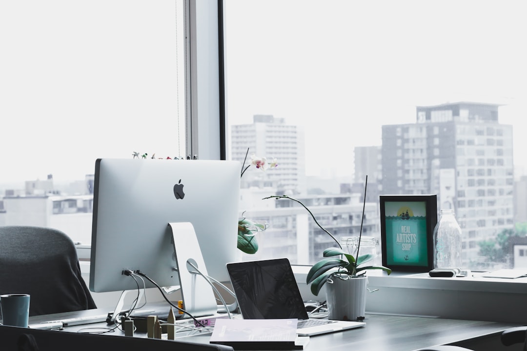obtenez votre devis d'assurance pour entreprises en quelques clics. protégez votre activité avec des solutions adaptées à vos besoins spécifiques et assurez votre tranquillité d'esprit.