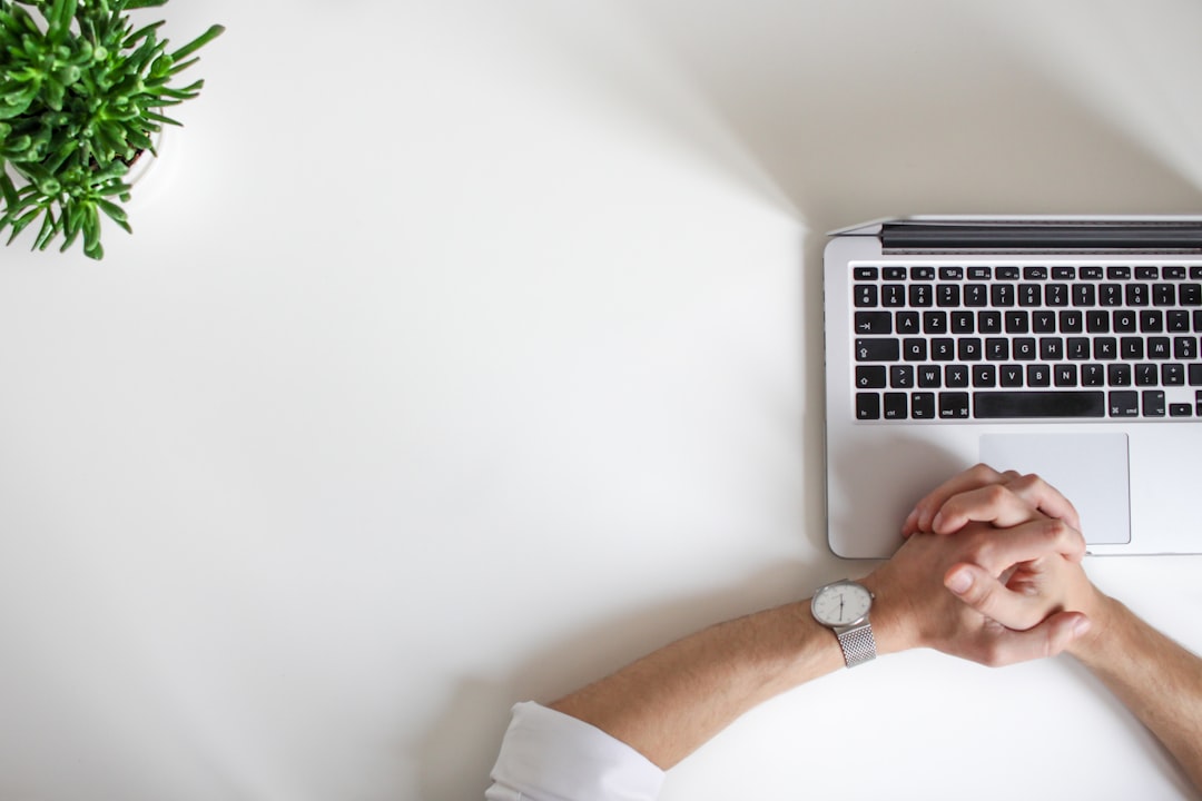 découvrez des solutions d'assurance professionnelles adaptées à vos besoins. protégez votre entreprise avec des options d'assurance sur mesure, offrant sécurité et tranquillité d'esprit pour les entrepreneurs et les entreprises de toutes tailles.