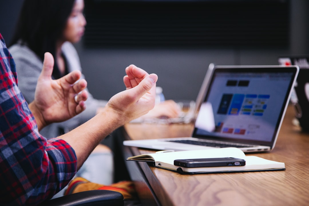 découvrez nos solutions d'assurance professionnelles sur mesure, conçues pour protéger votre entreprise contre les imprévus. bénéficiez d'une couverture adaptée et d'un accompagnement personnalisé pour sécuriser vos actifs et votre activité.