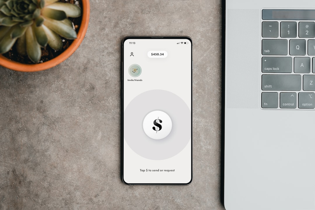découvrez l'univers des fintechs, des innovations numériques qui révolutionnent le secteur financier. explorez les solutions de paiement, les services bancaires et les outils de gestion d'argent qui facilitent votre quotidien et transforment l'accès à la finance.