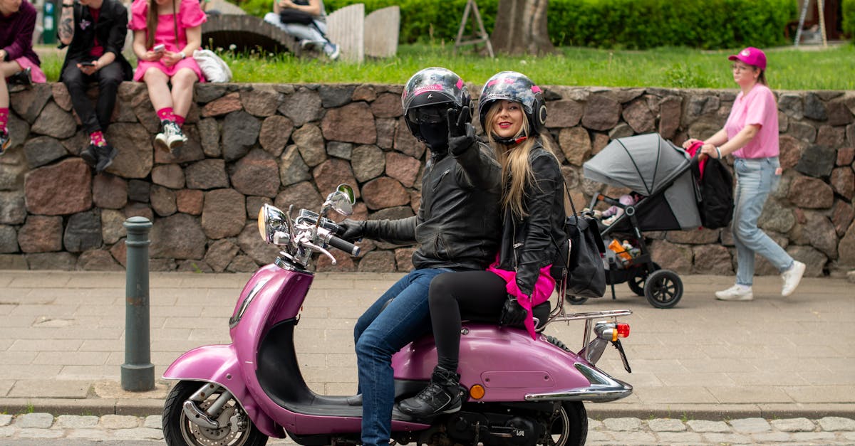 découvrez nos options d'assurance moto adaptées à vos besoins. protégez votre véhicule avec des couvertures complètes, des prix compétitifs et un service client dédié. roulez en toute sécurité sur les routes avec une protection fiable.